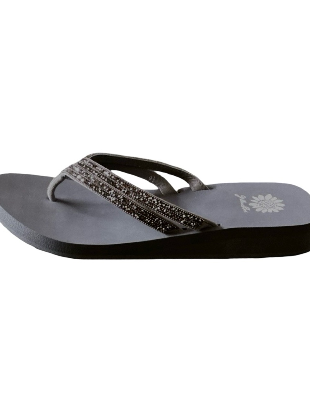 Yellow box Janney gray  Flip Flop sandals medium width new in box FIRM PRICE